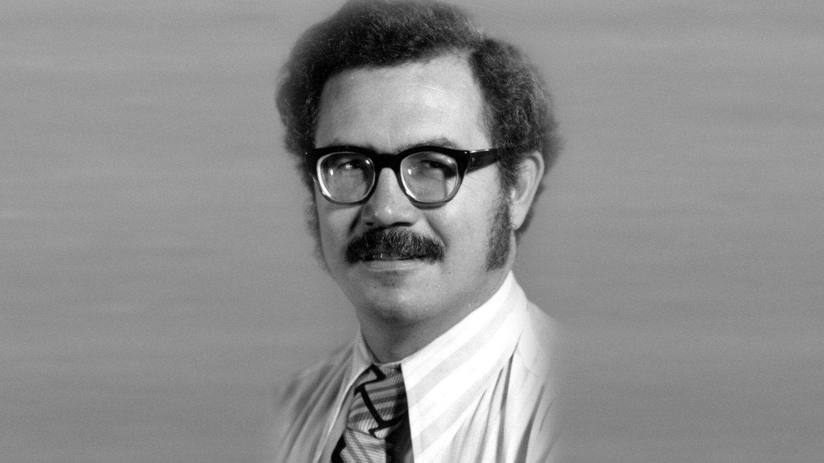 Dean Tomás Arciniega